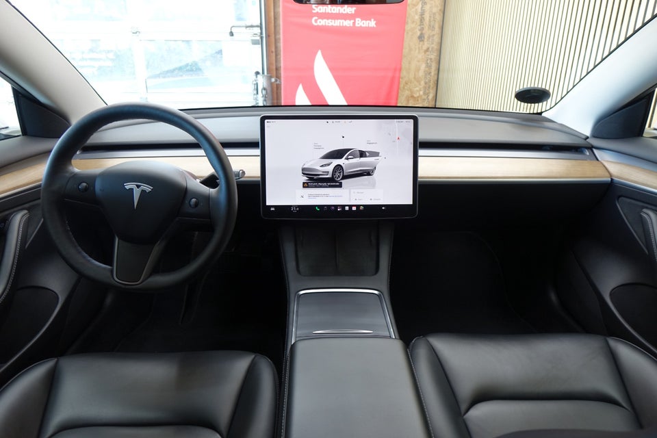 Tesla Model 3, Billede 5