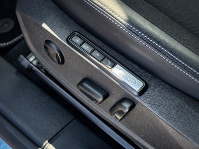 Ford Explorer Premium Extended Range