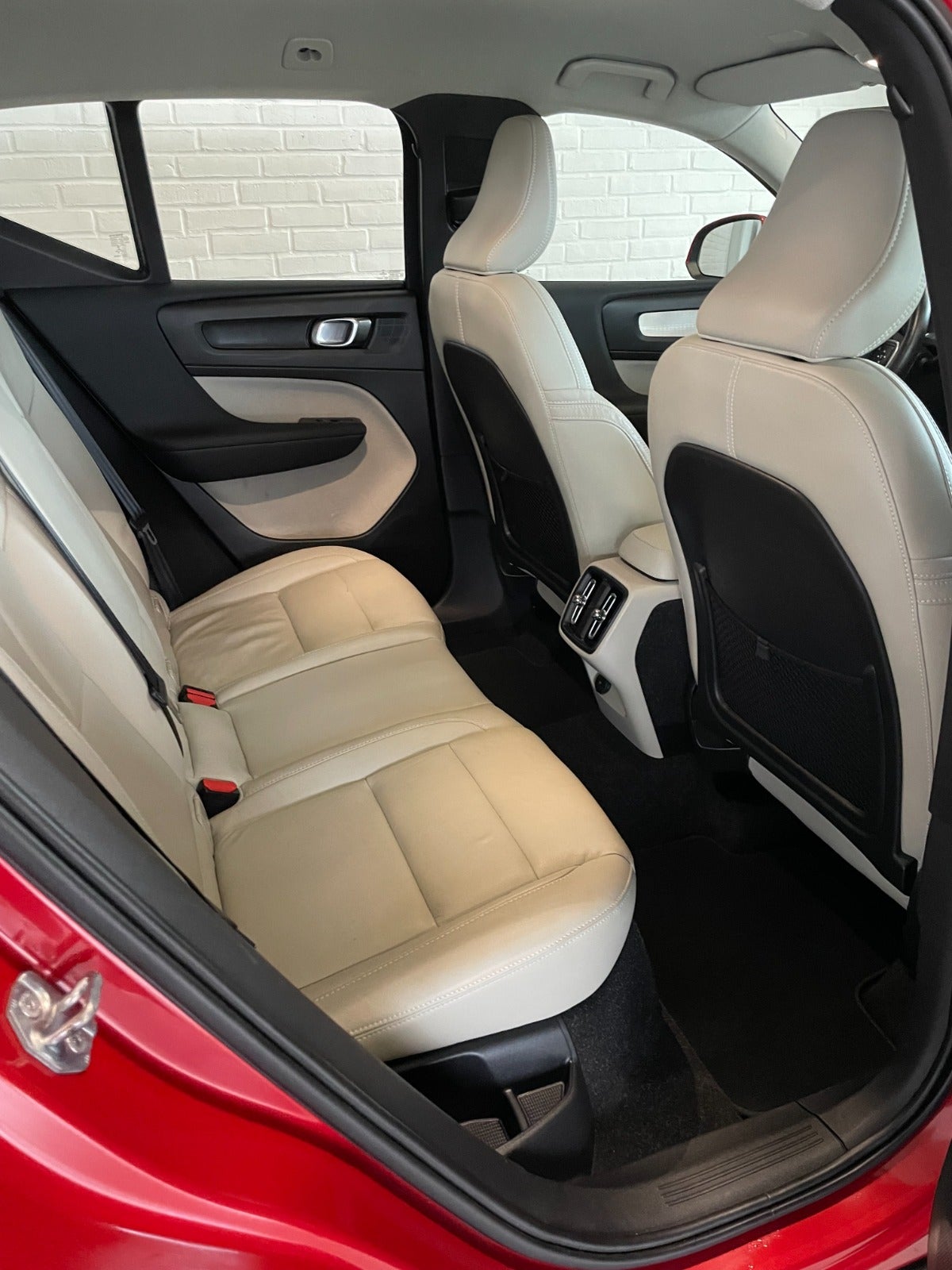 Billede af Volvo XC40 2,0 T5 247 Momentum aut. AWD