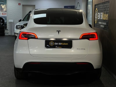 Tesla Model Y Long Range AWD