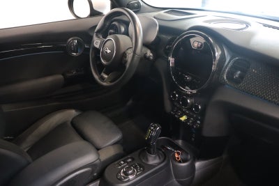 MINI Cooper SE Experience