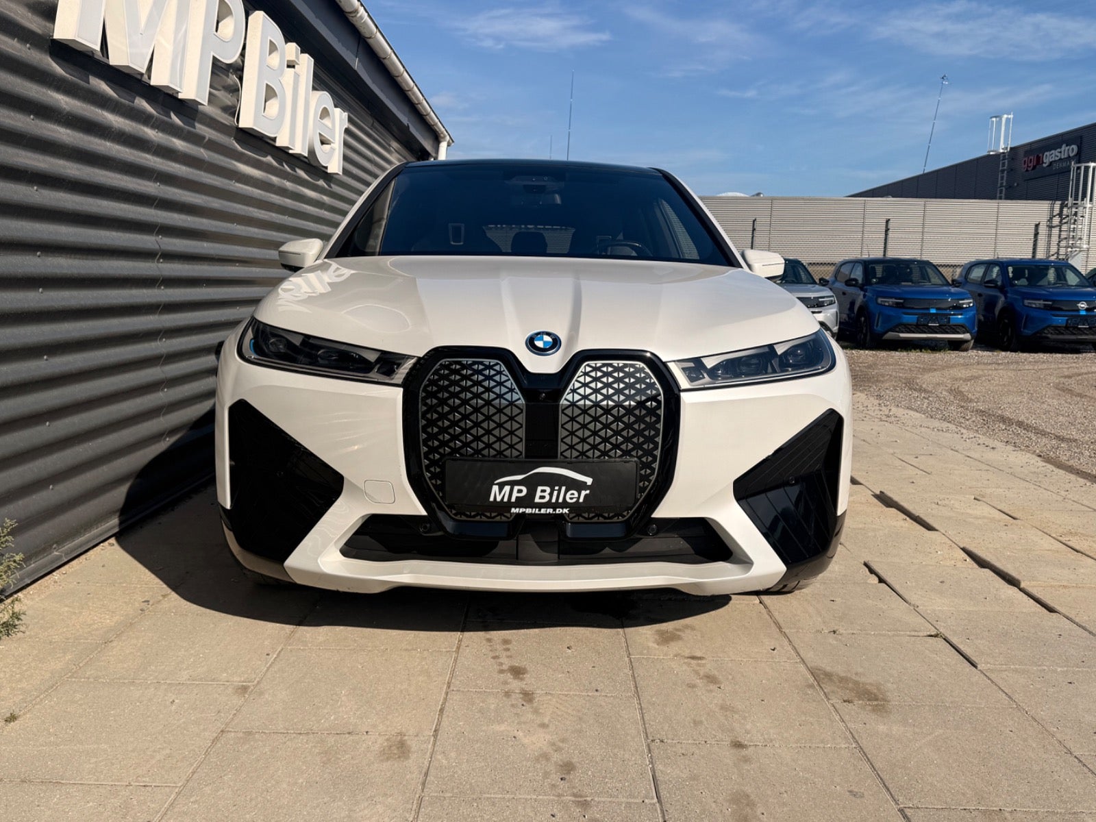 Billede af BMW iX  xDrive40