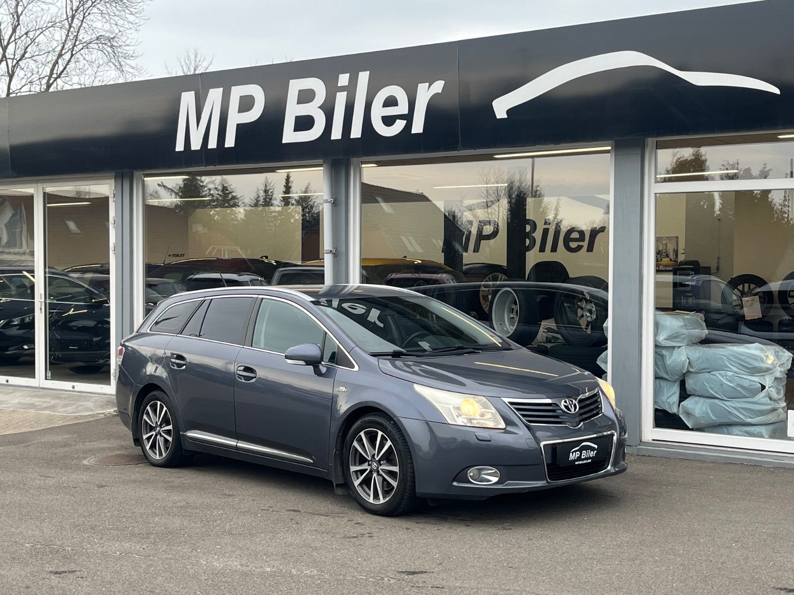 Billede af Toyota Avensis 2,2 D-CAT 150 T2 stc. aut.