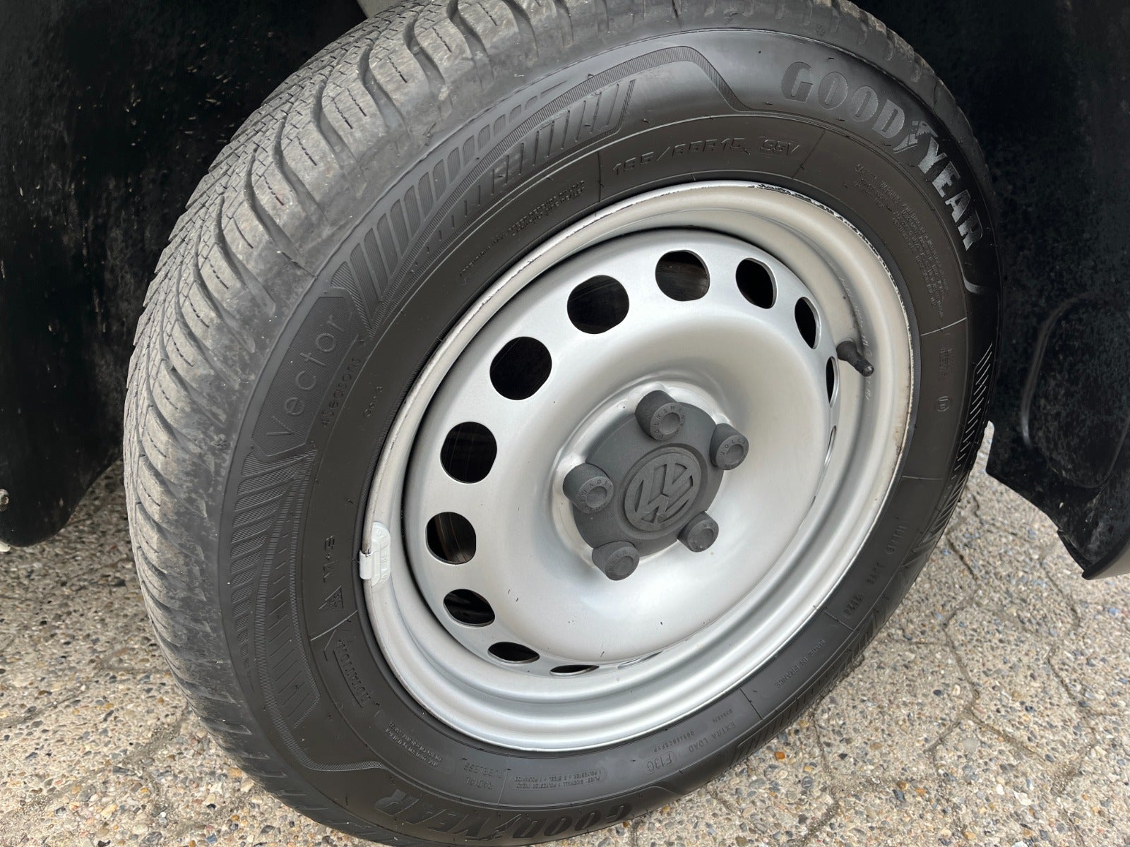 Billede af VW Caddy Maxi 2,0 TDi 102 BMT Van