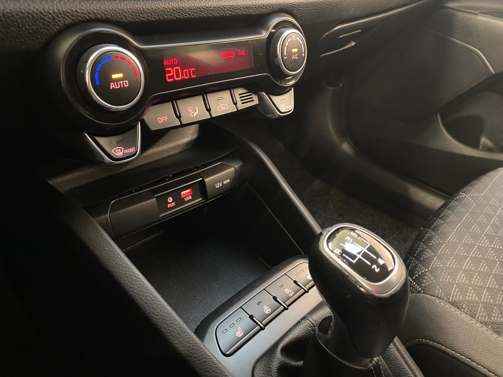 Kia Rio T-GDi Attraction