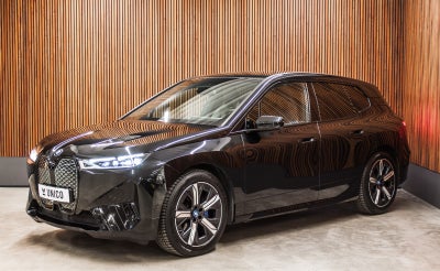 BMW iX  xDrive40 5d