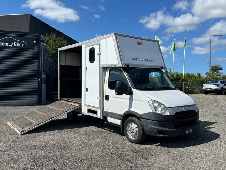 Iveco Daily 35S15 Hestetransport