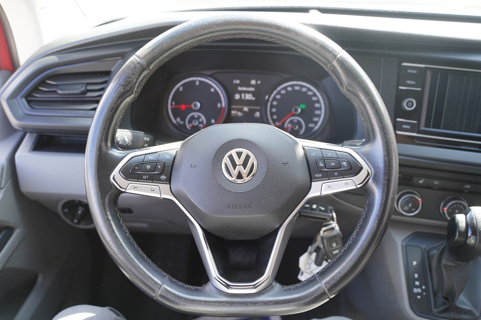 Billede af VW Transporter 2,0 TDi 150 Kassevogn DSG lang