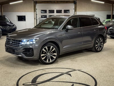 VW Touareg 3,0 TDi 286 R-line aut. 4Motion 5d