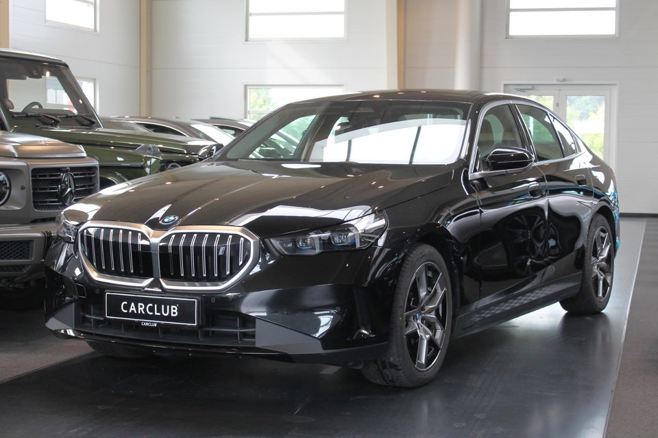Biler til salg og leasing | Bilforhandler i Danmark | CARCLUB