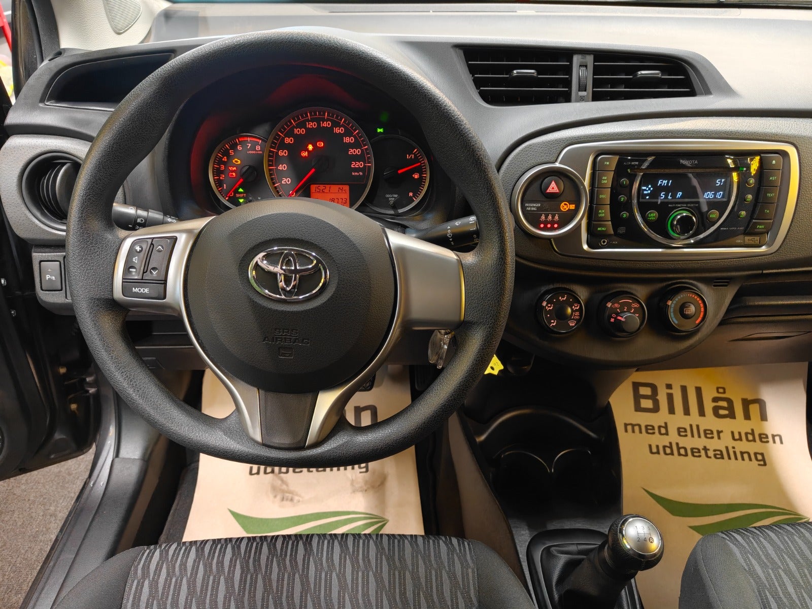 Billede af Toyota Yaris 1,0 VVT-i T1
