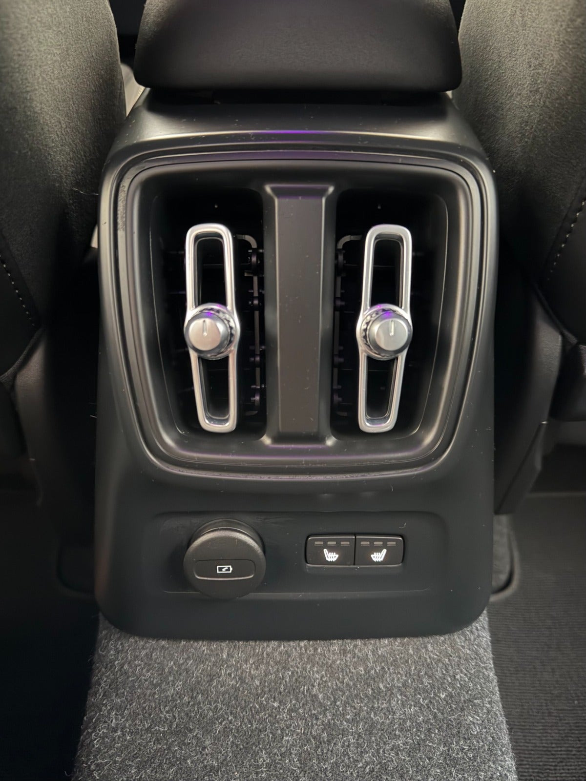 Billede af Volvo XC40 1,5 T5 ReCharge Plus Bright aut.