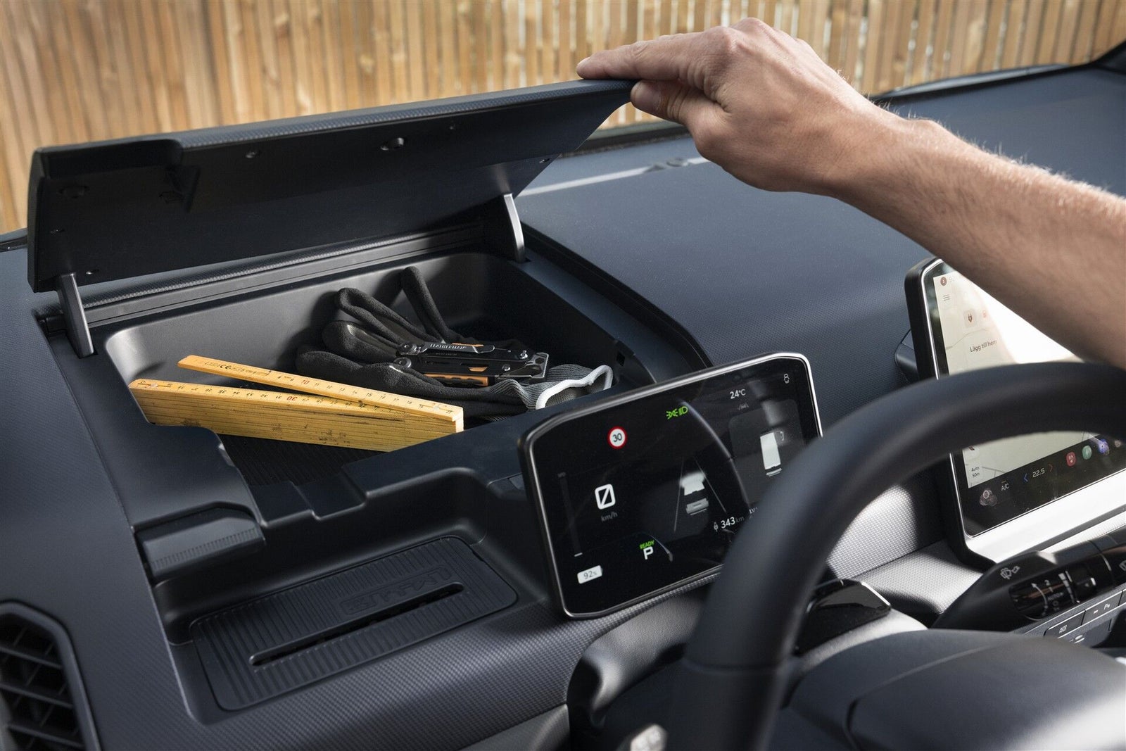 Kia PV5 Standard Range Work