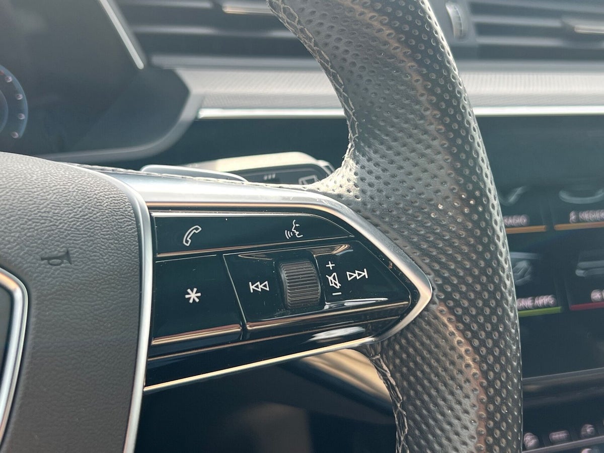 Audi e-tron Black Edition S-line quattro billede 17