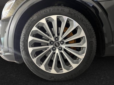 Audi e-tron Advanced Sportback quattro Van