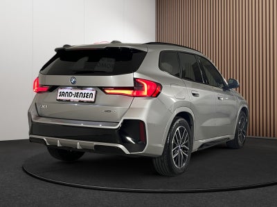 BMW iX1 xDrive30 M-Sport Van