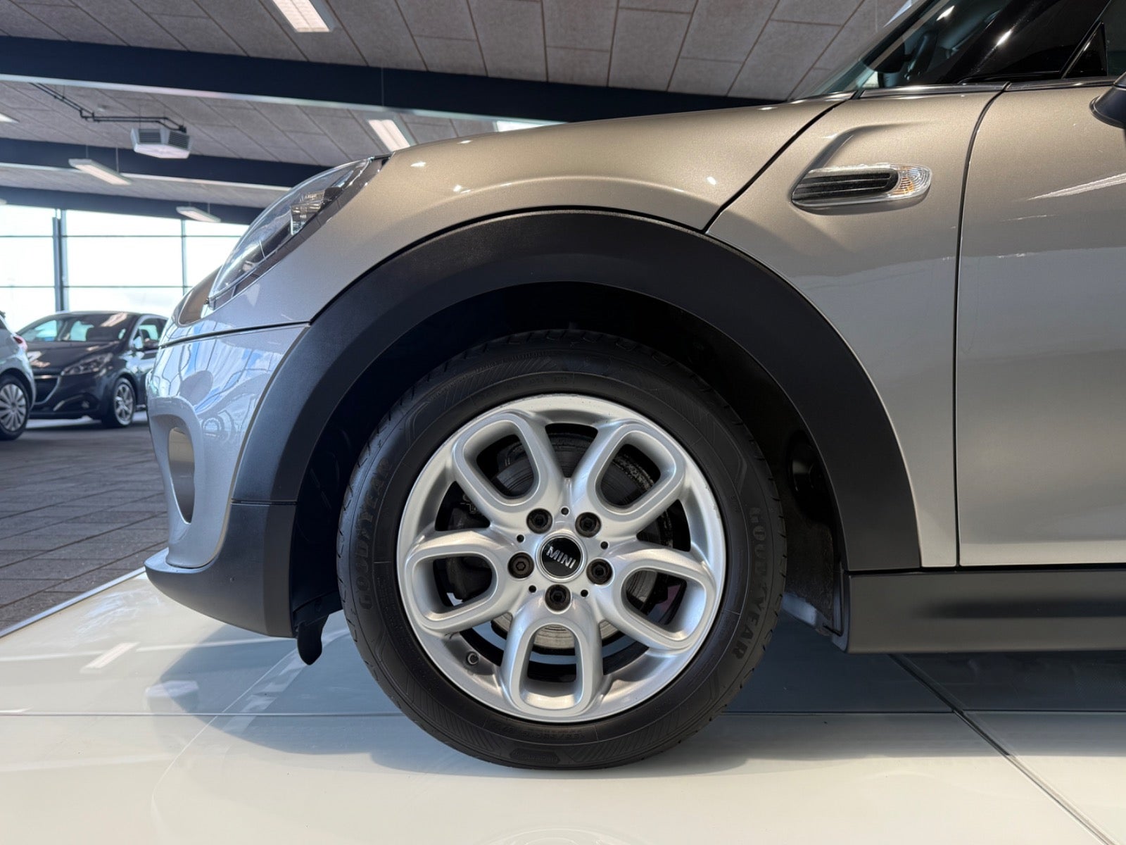 Billede af MINI Cooper 1,5 Essential Edition