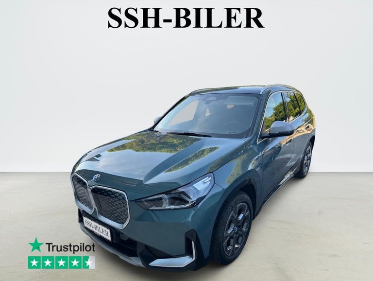 BMW iX1 eDrive20 X-Line