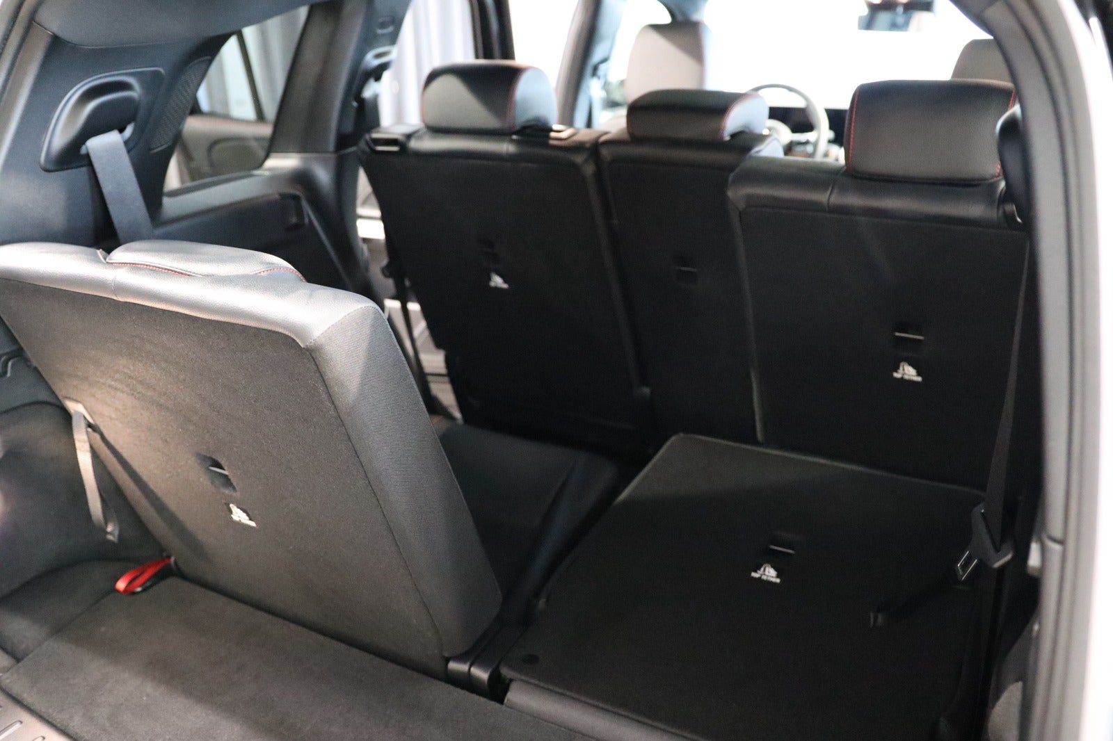 Billede af Mercedes EQB250+  AMG Line Advance Plus 7prs