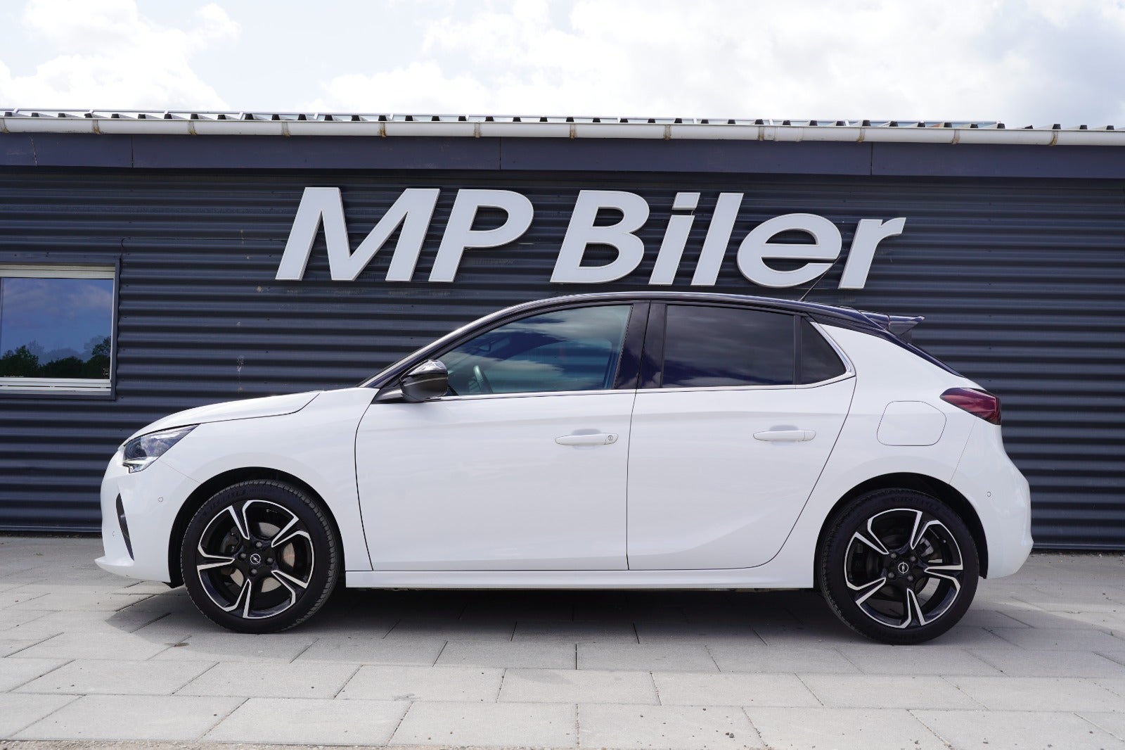 Billede af Opel Corsa 1,2 T 100 Sport aut.