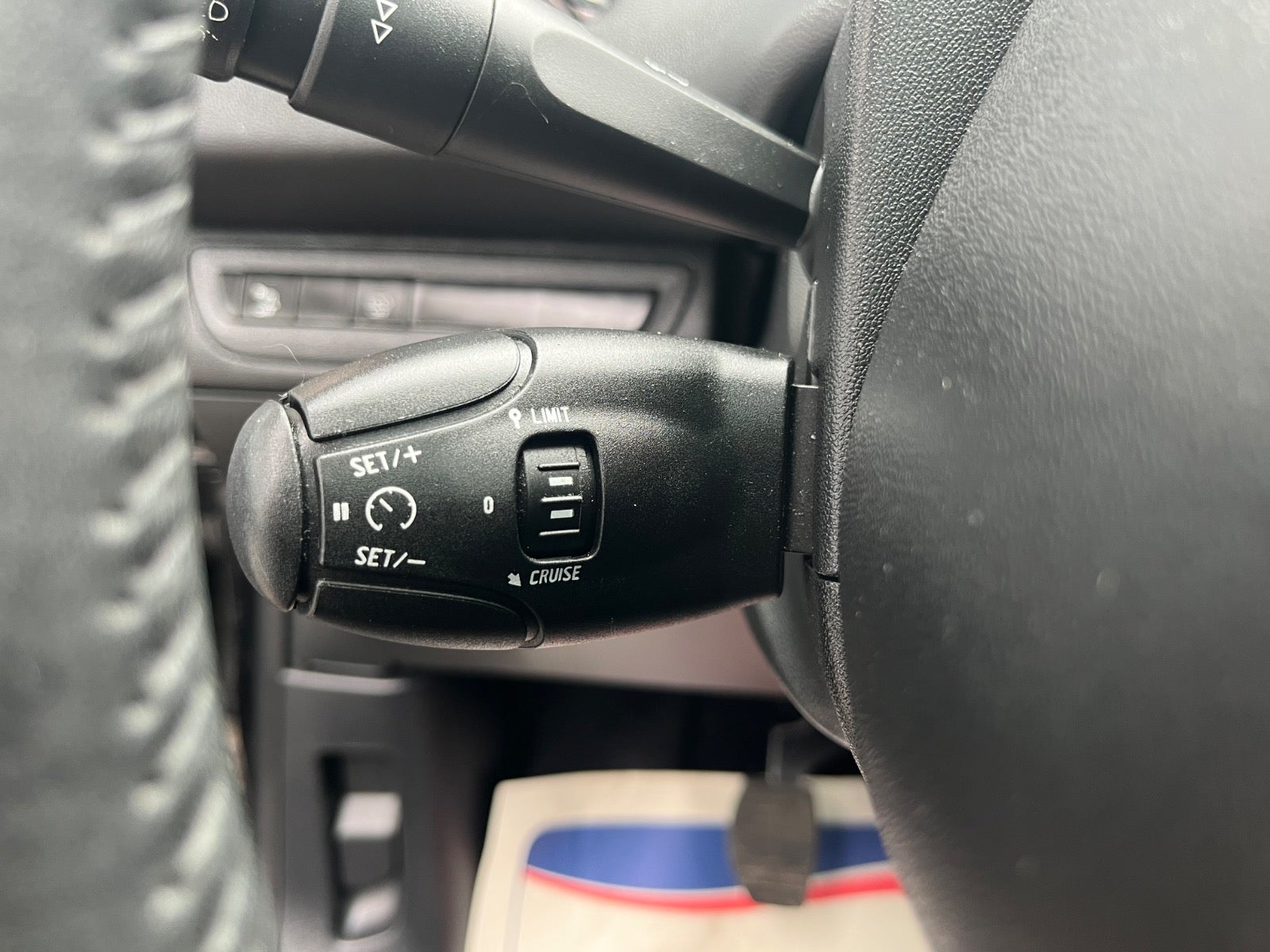 Billede af Peugeot 208 1,5 BlueHDi 100 Allure Sky