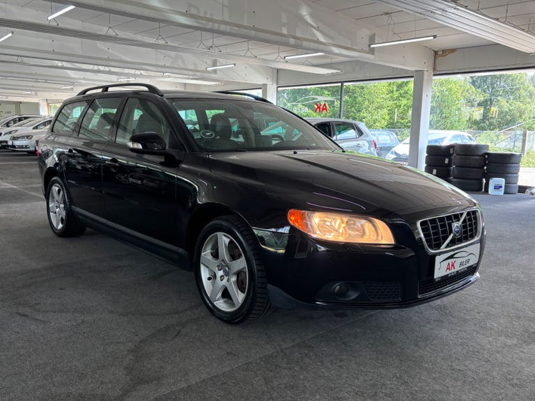 Volvo V70 T Momentum aut.