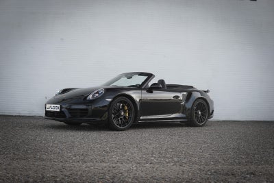 Porsche 911 Turbo S 3,8 Cabriolet PDK 2d