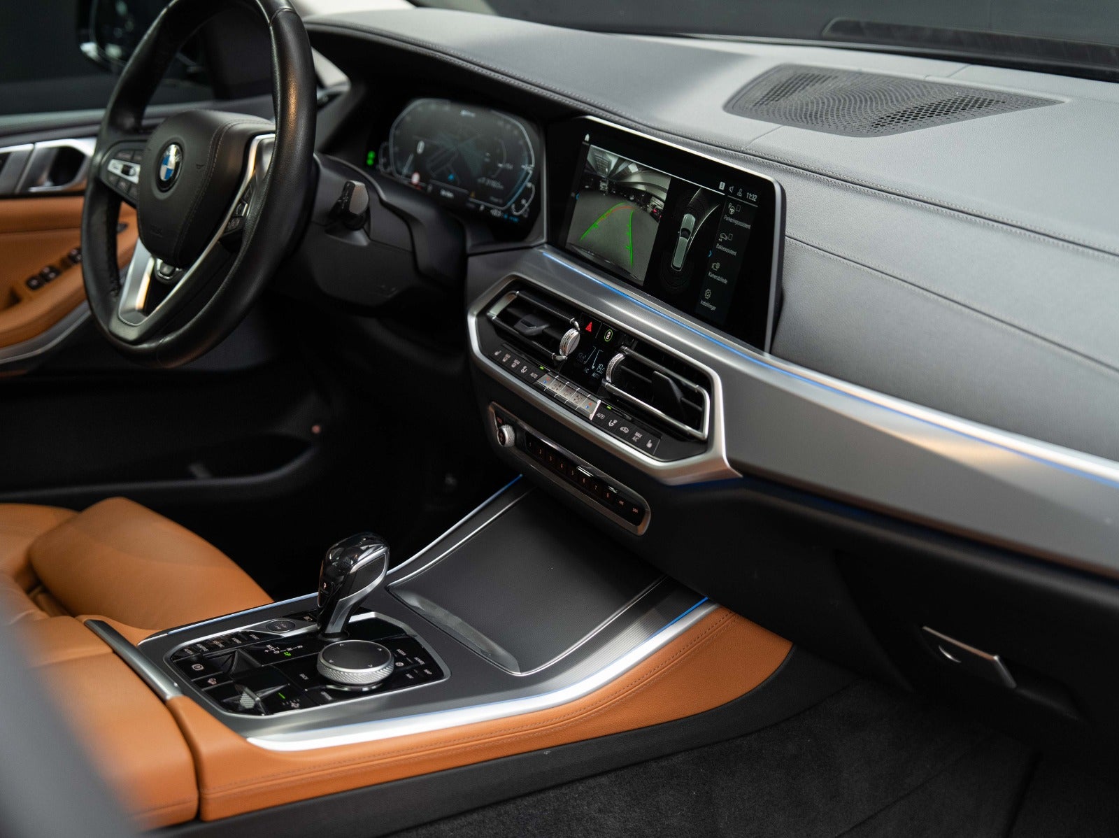 Gallery image 10 of 12