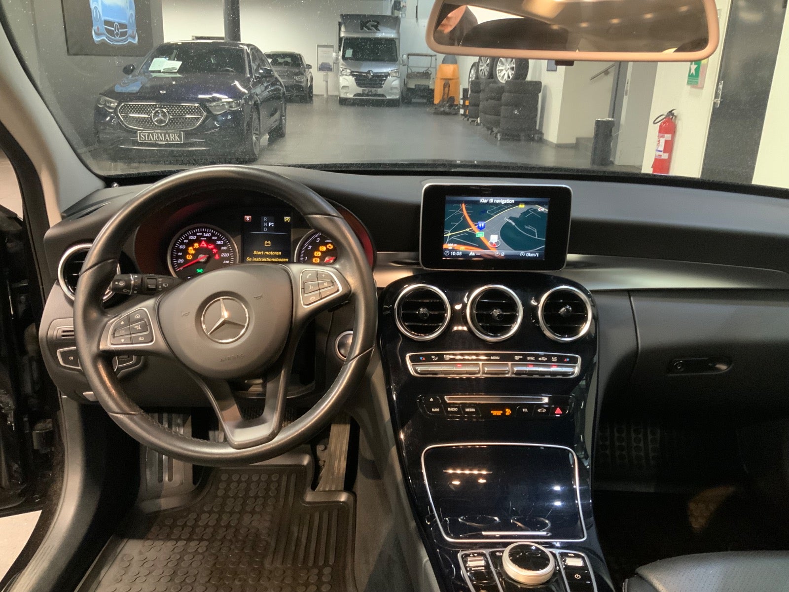 Mercedes-Benz C 200