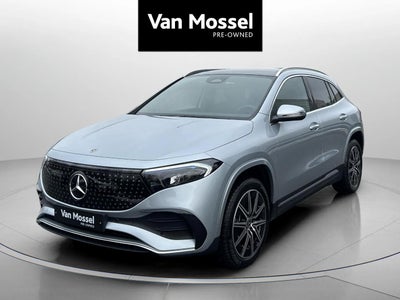 Mercedes EQA300  AMG Line 4Matic 5d