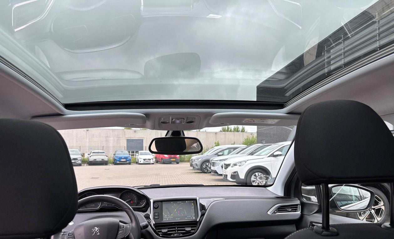 Billede af Peugeot 208 1,5 BlueHDi 100 Privé