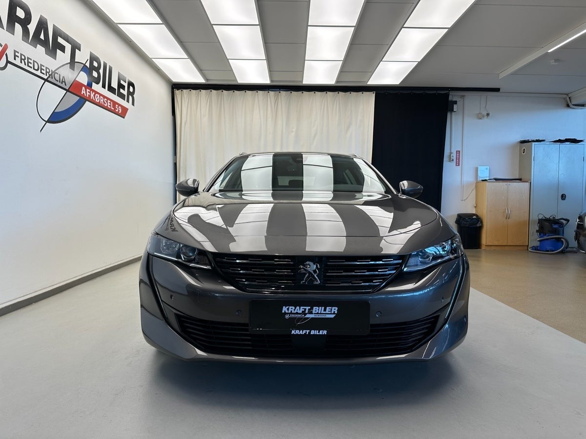 Billede af Peugeot 508 1,6 Hybrid Allure Pack SW EAT8