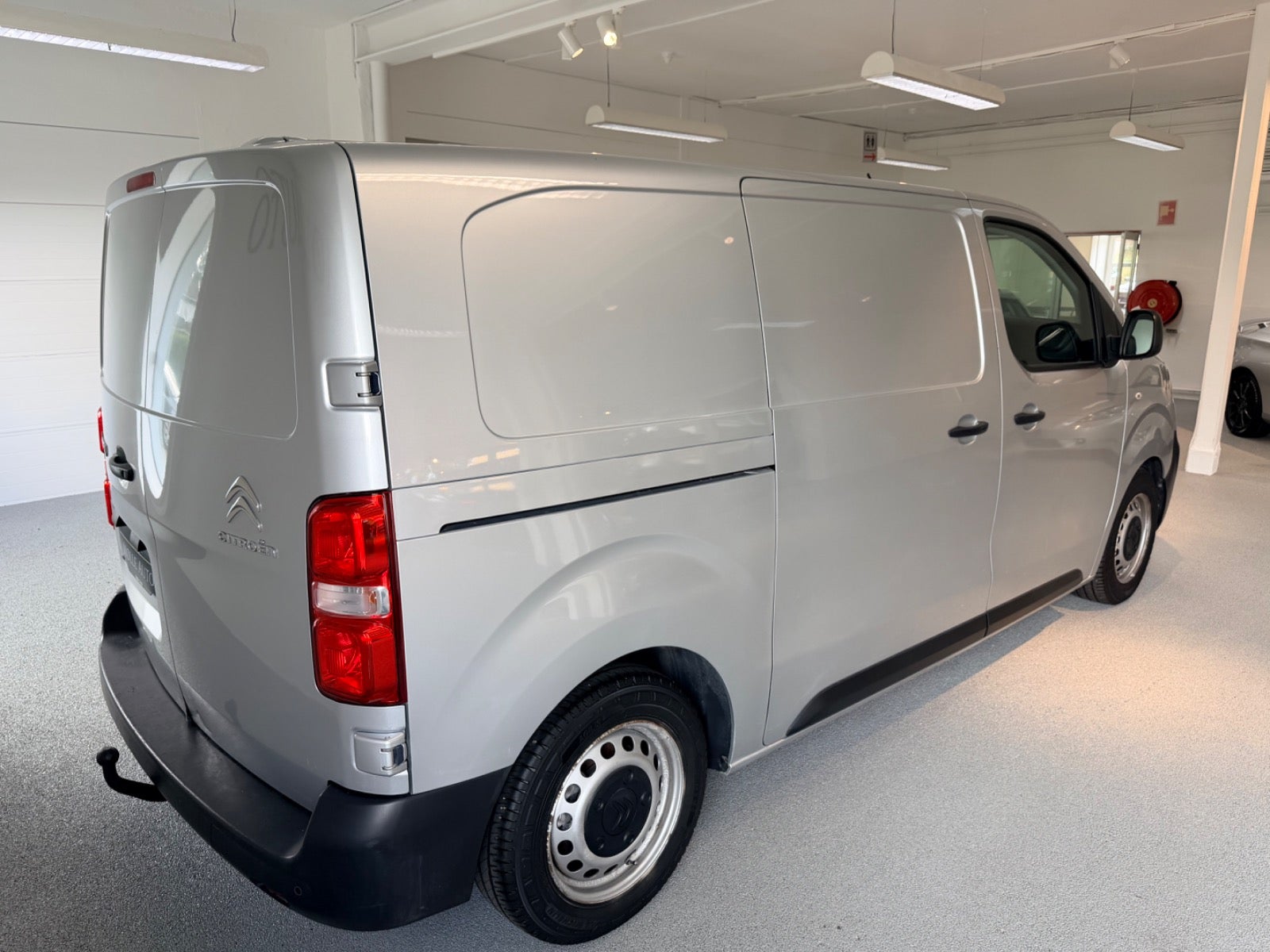 Billede af Citroën Jumpy 1,6 BlueHDi 115 L2N1