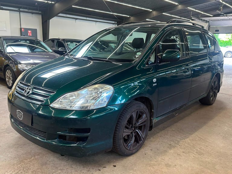 Toyota Sportsvan VVT-i