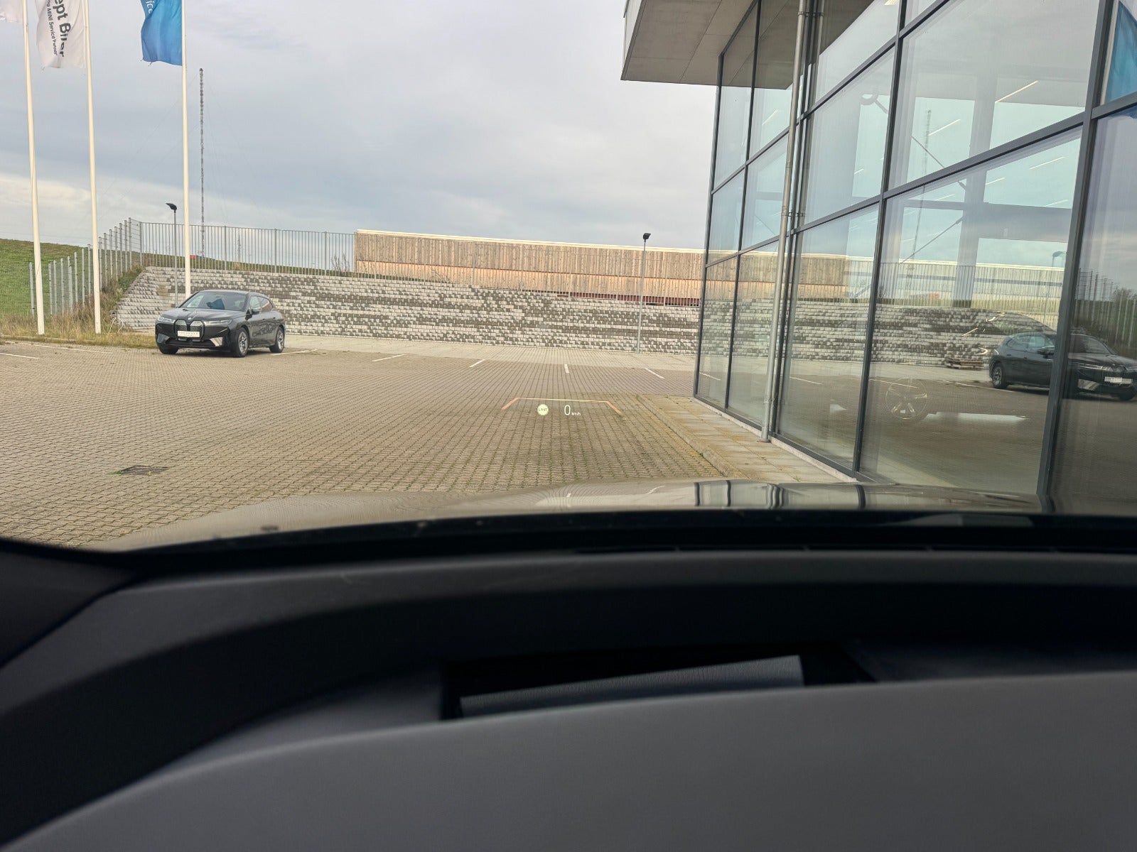 BMW iX xDrive50 Supercharged 5d - 17