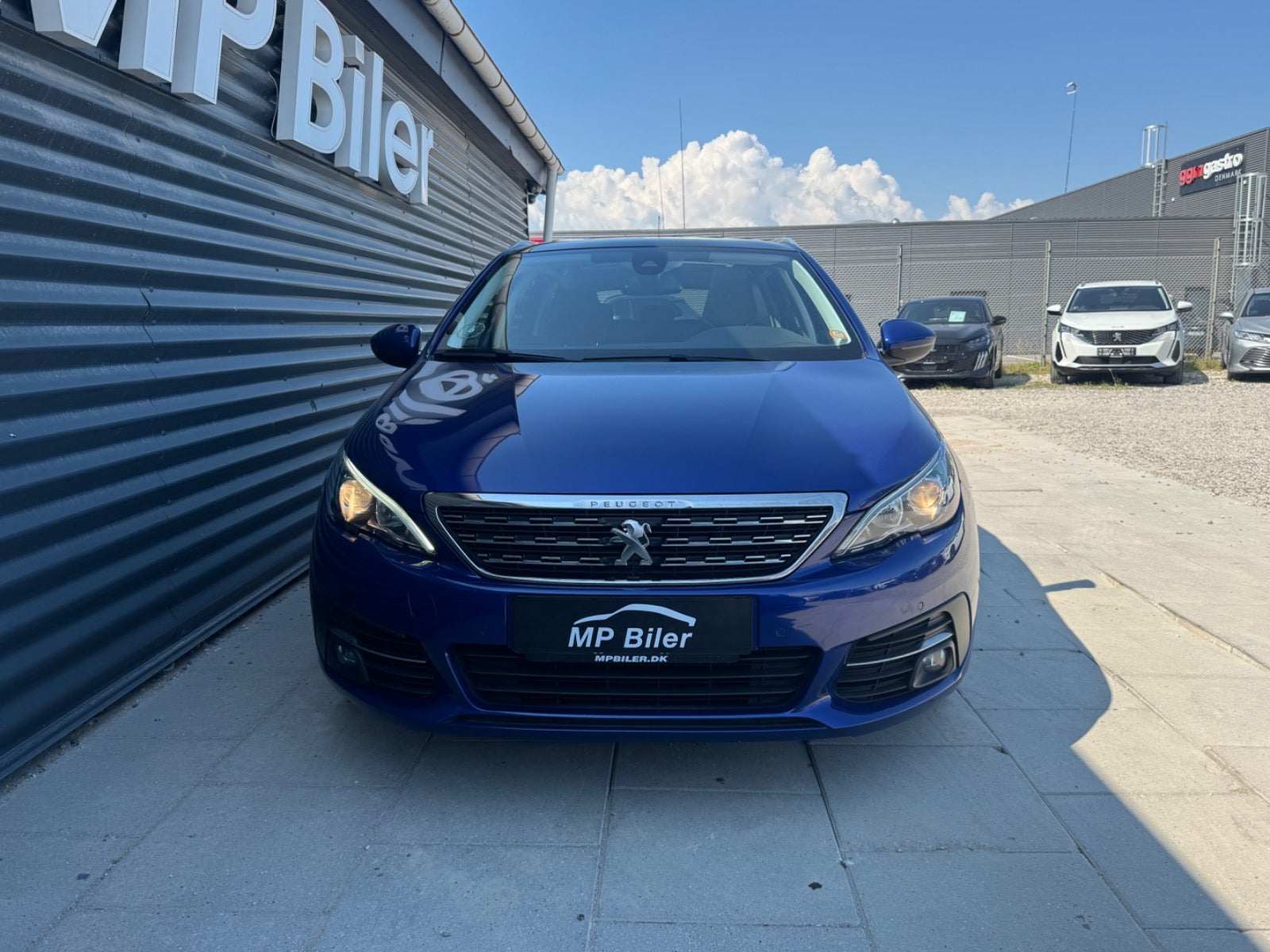 Billede af Peugeot 308 1,5 BlueHDi 130 Allure Sky SW