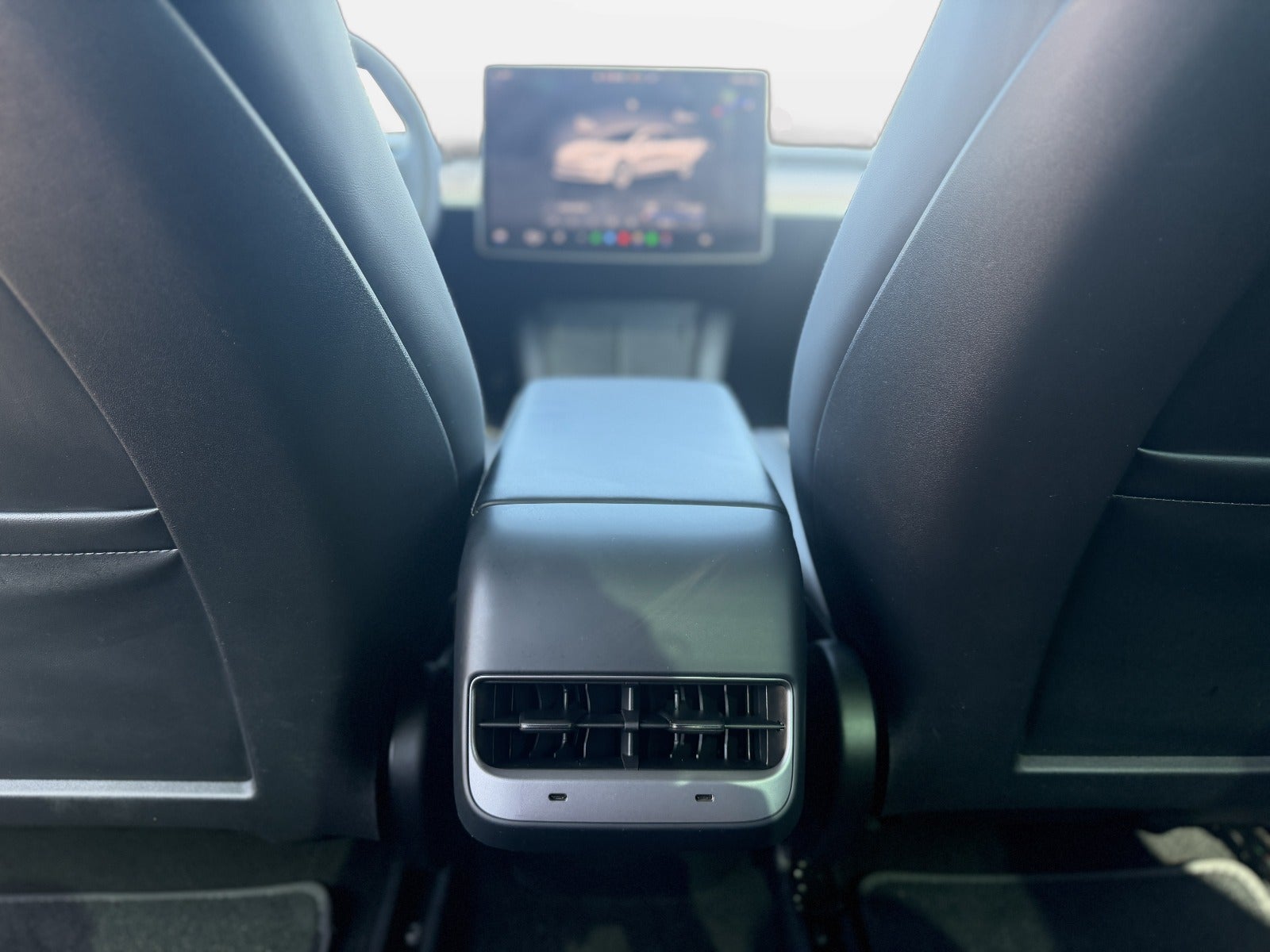 Billede af Tesla Model 3  Standard Range+ RWD