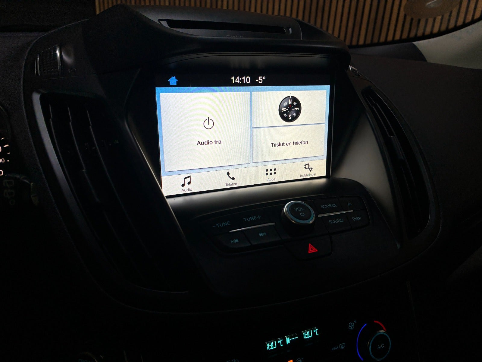 Billede af Ford Kuga 2,0 TDCi 150 Titanium