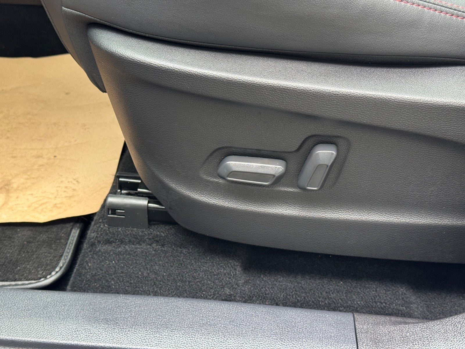 Billede af Maxus Euniq6 70 