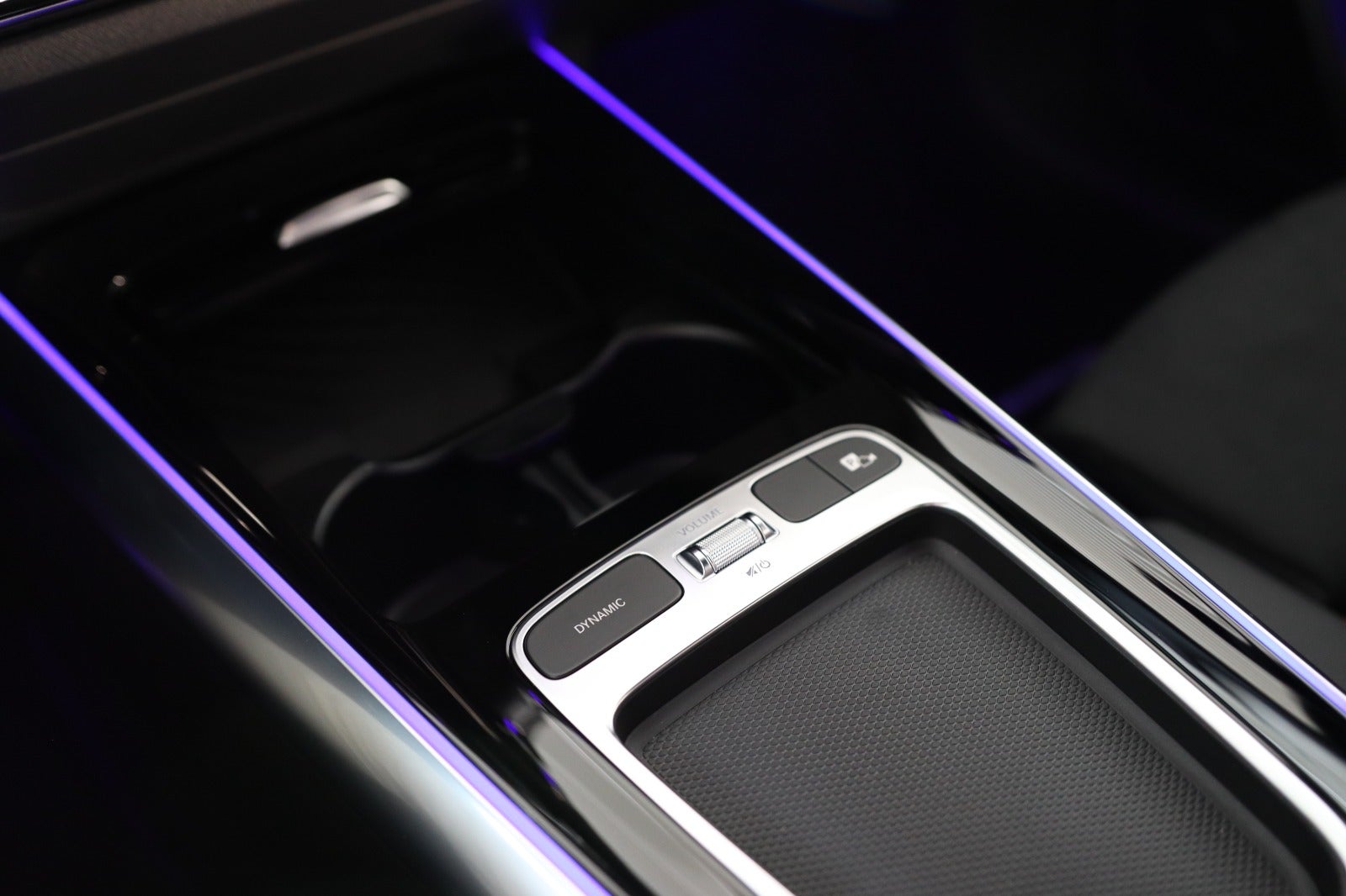 Billede af Mercedes EQA350  AMG Line Premium 4Matic