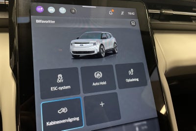 Ford Explorer Premium Extended Range