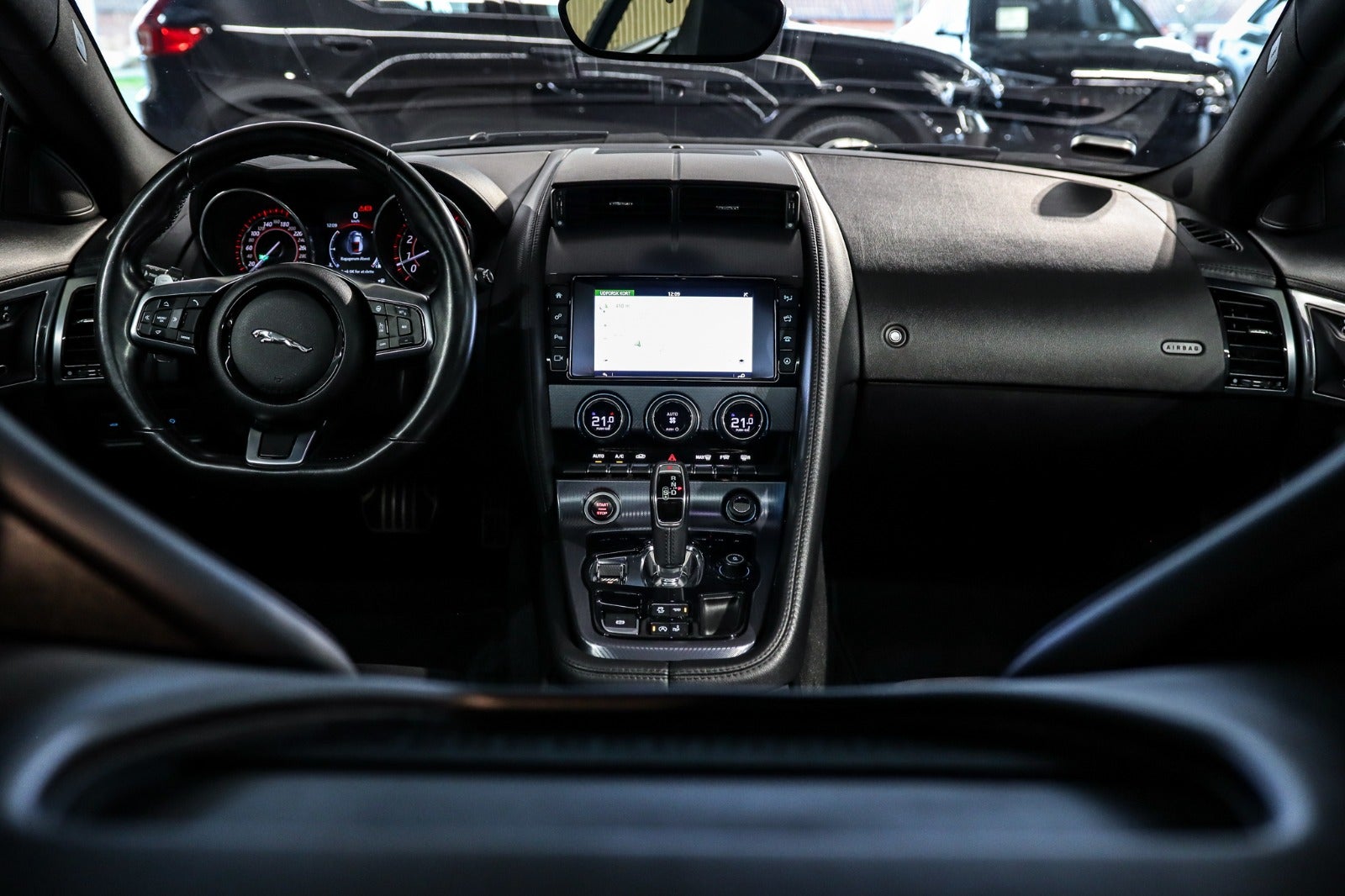 Billede af Jaguar F-Type 3,0 P380 Coupé aut.