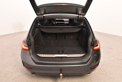 BMW 330e Touring Sport Line aut.