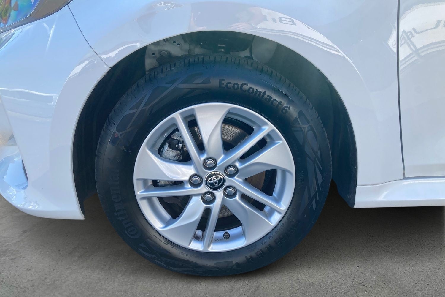 Billede af Toyota Yaris 1,5 Hybrid Active Tech e-CVT