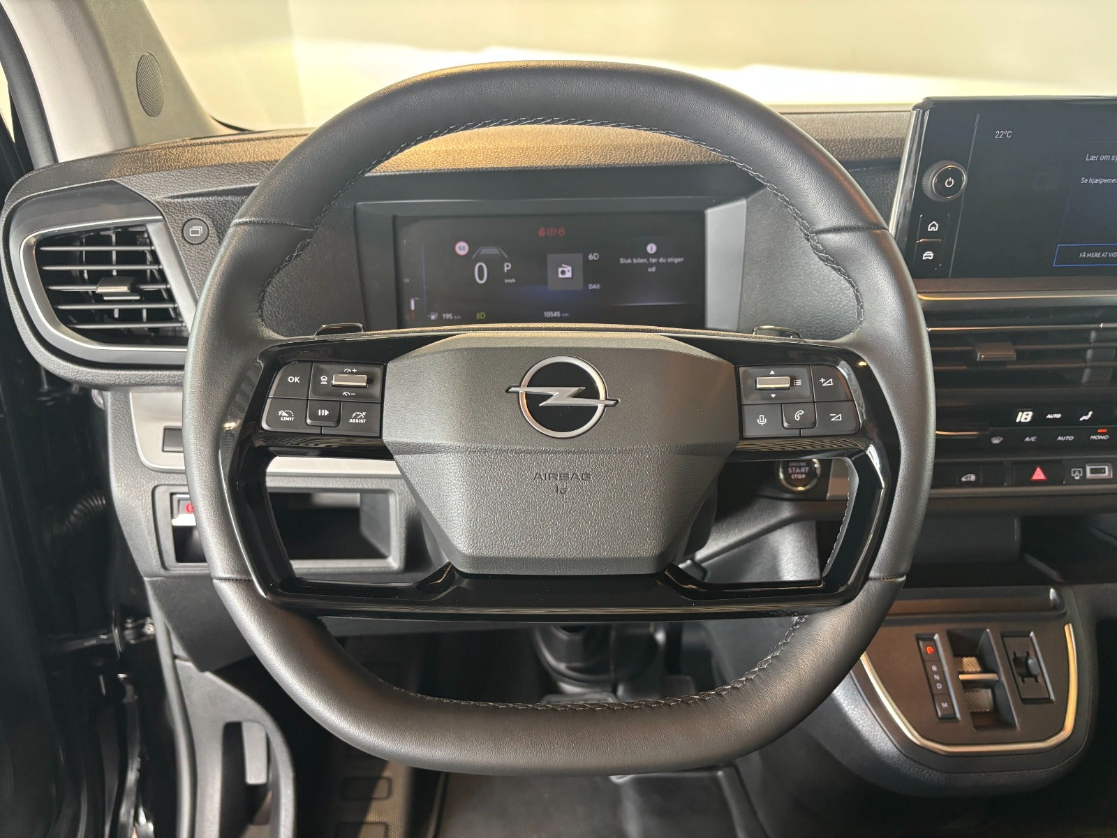 Opel Vivaro 2,0 BlueHDi 145 Innovation L2 EAT8 - 13