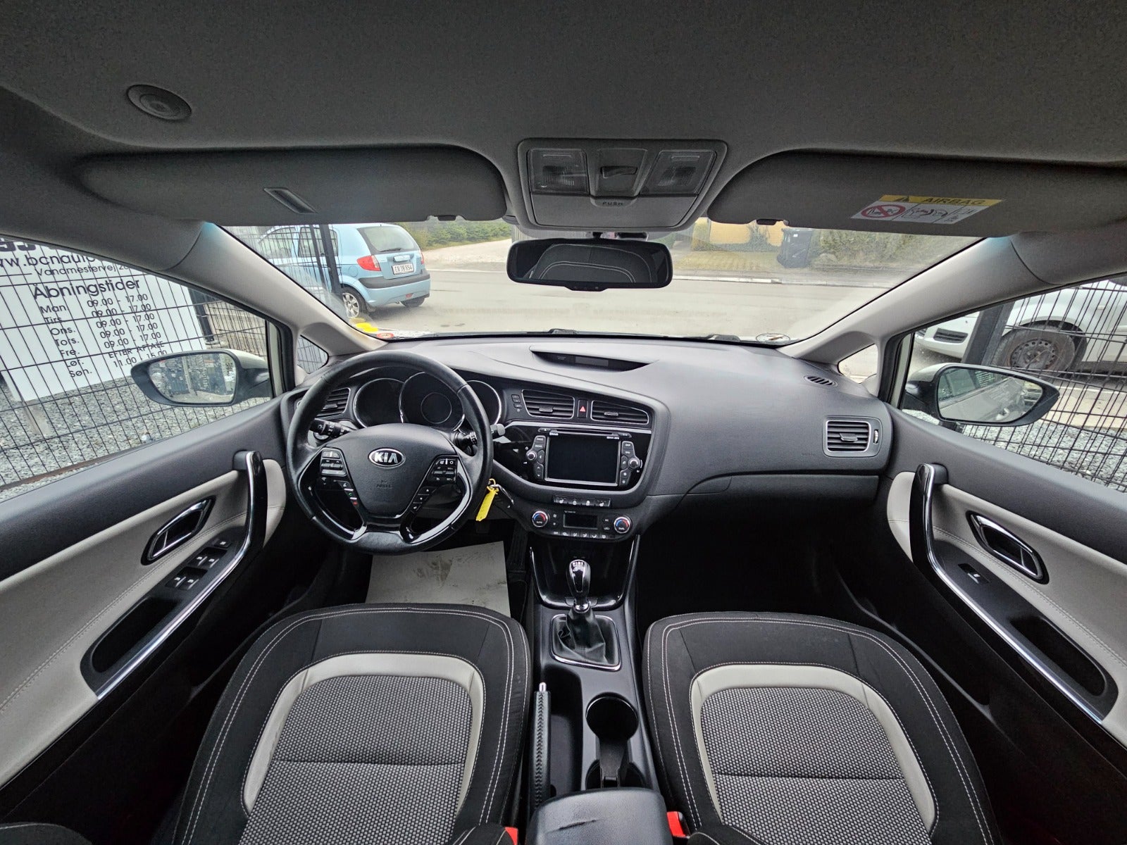 Billede af Kia Ceed 1,6 CRDi 128 Premium SW