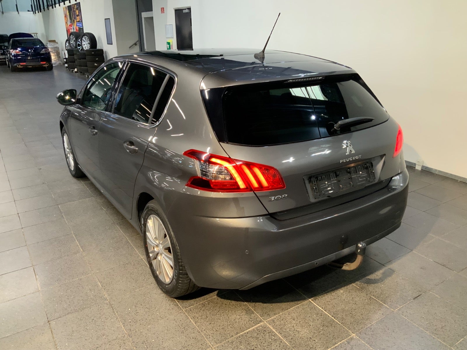 Peugeot 308
