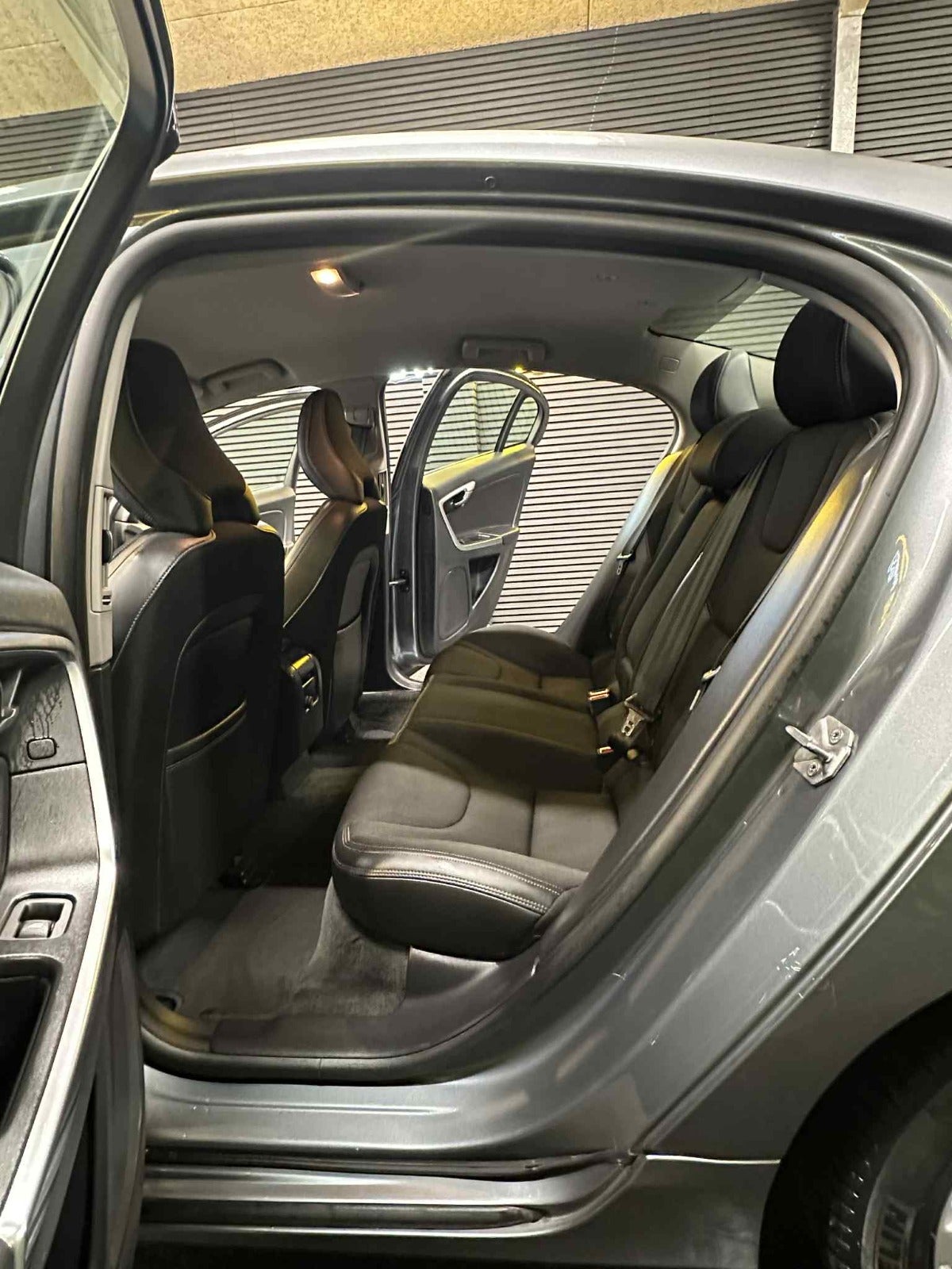 Billede af Volvo S60 2,0 T3 152 Summum