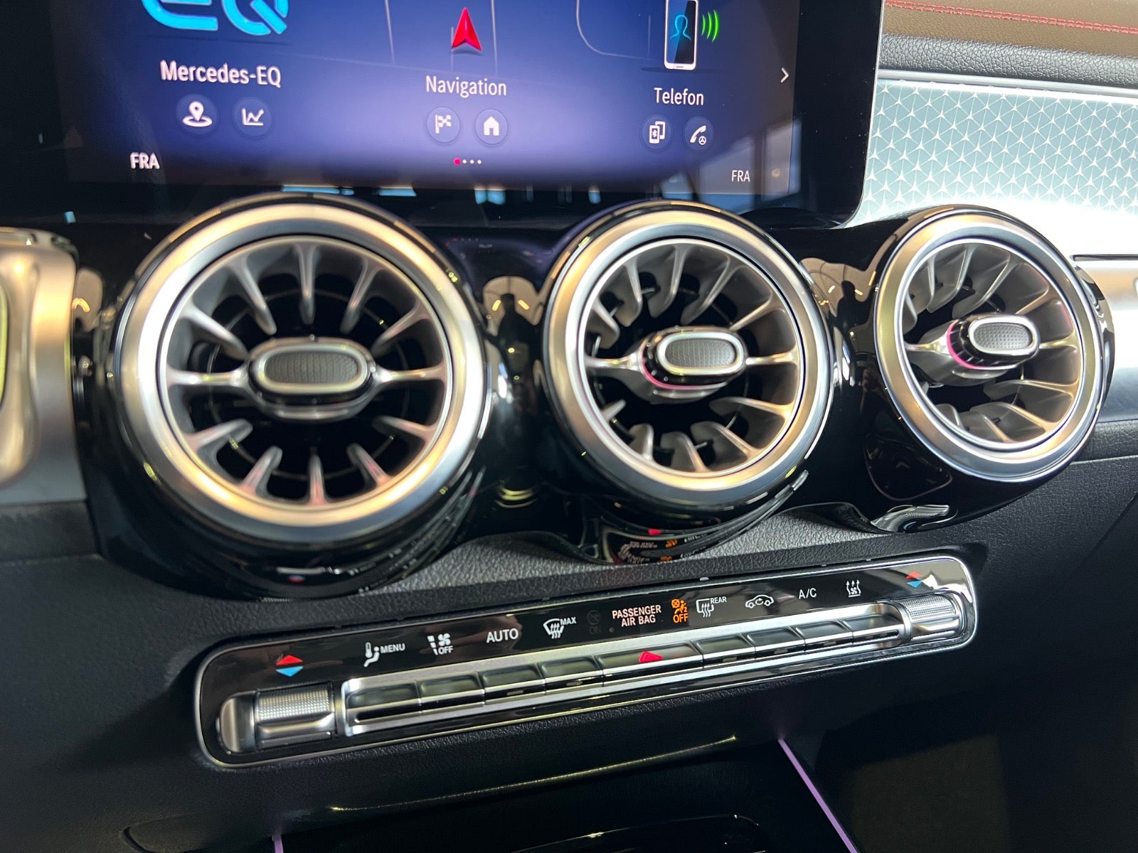 Mercedes EQB300 AMG Line 4Matic Van
