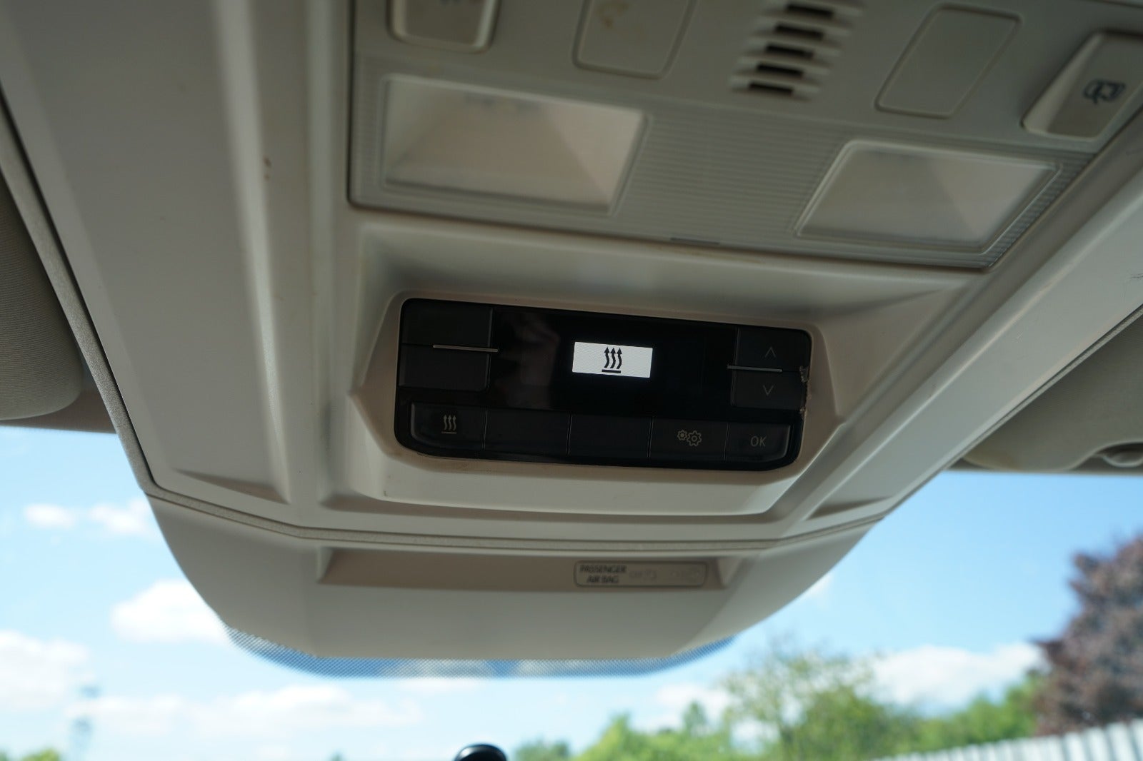 Billede af VW Crafter 35 2,0 TDi 177 Mandskabsvogn m/lad L4